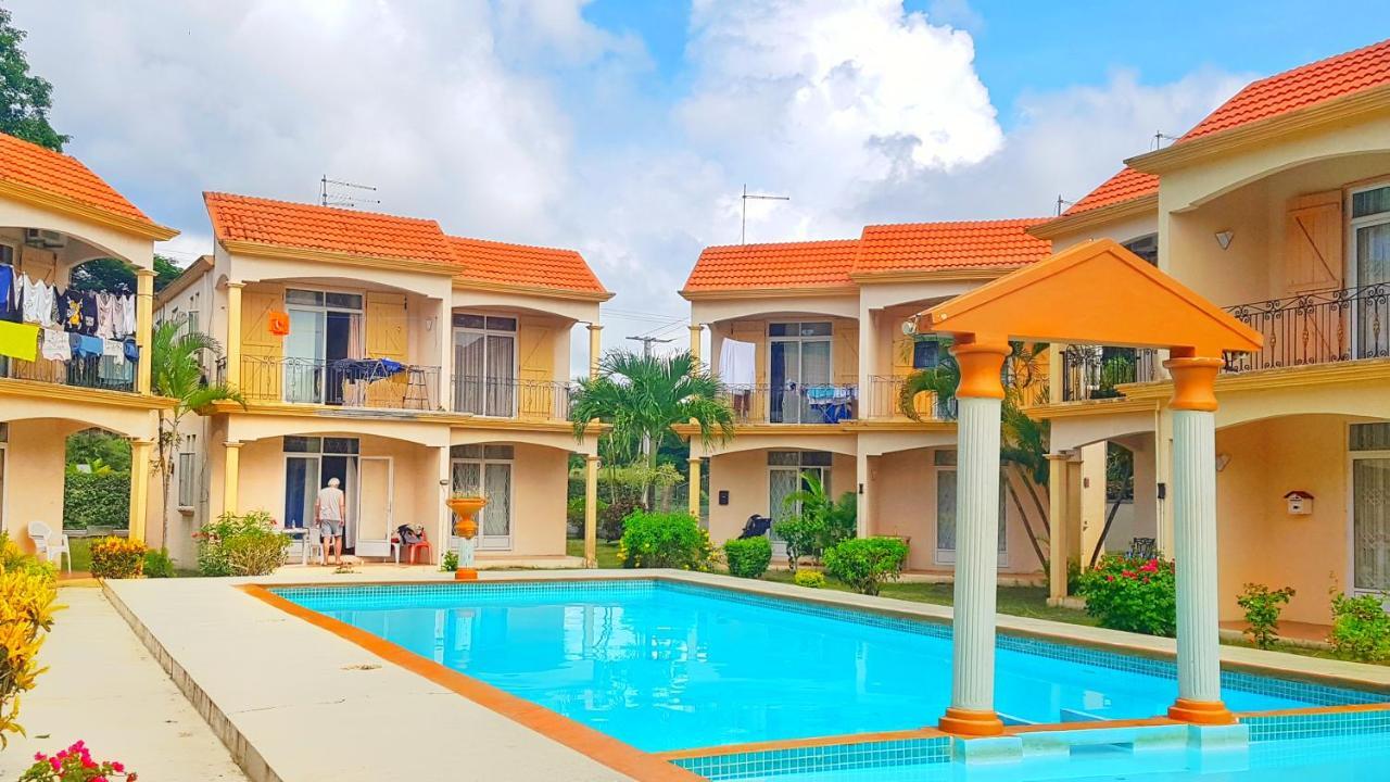 Residence Le Choisy Мон-Шуазі Екстер'єр фото